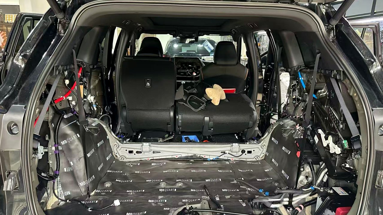 威兰达车门/全车隔音案例:如何配置一套标准的音响,威兰达音响升级相关的湛江汽车音响改装实拍封面