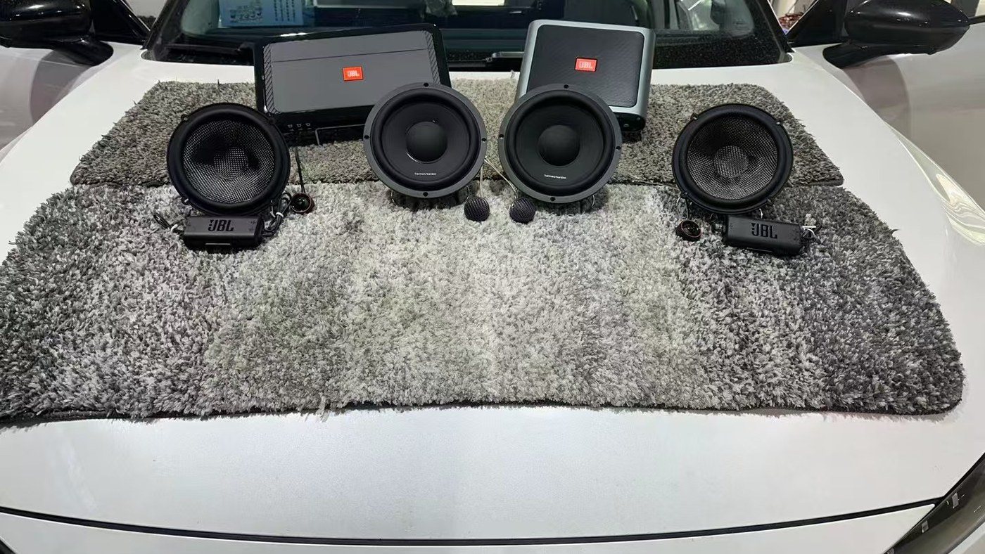 汽车音响低音补充固定检查